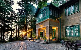 Brij Villa, Dalhousie - A Colonial Luxury Retreat